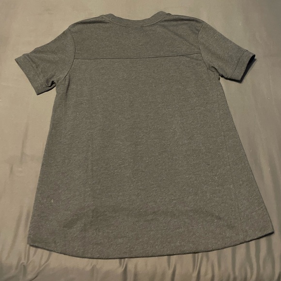 Grey nike tee shirt - Picture 2 of 3